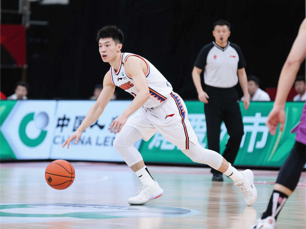 蒯纪闻：短期目标力争破门，处理球合理性待提升